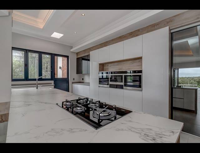 5 BEDROOM HOUSE FOR SALE IN STEYN CITY